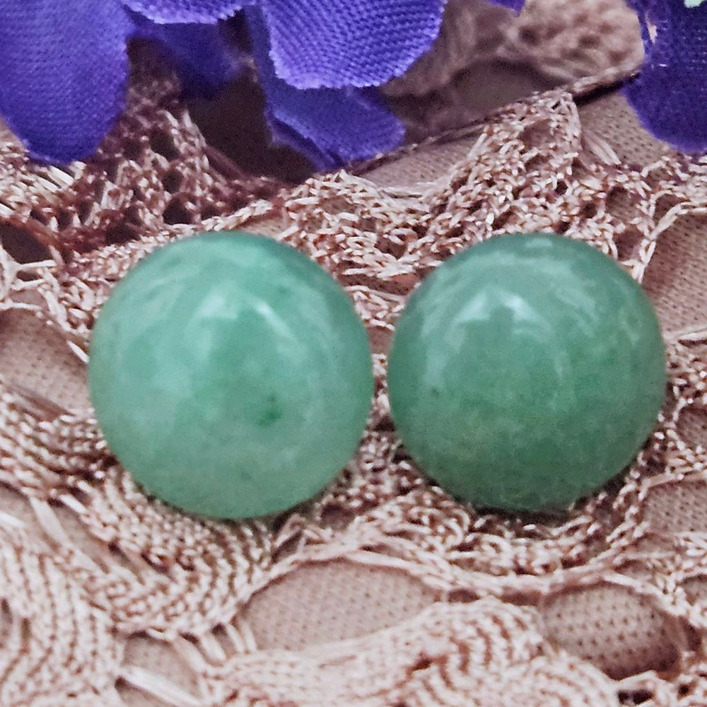 Green Aventurine Silver Stud Earrings - Picture 2 of 4